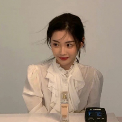 qq名片赞快速秒赞平台